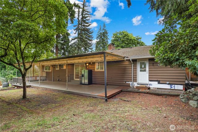 15415 64th Avenue NE, Kenmore, WA 98028