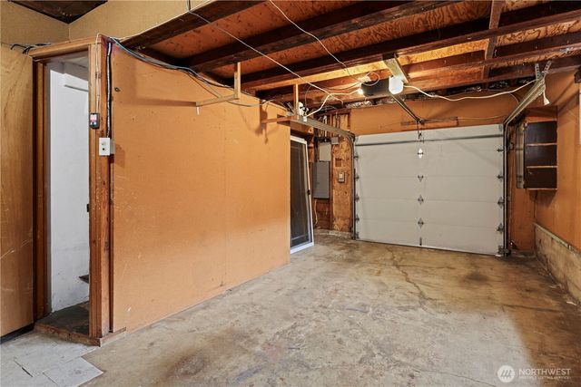 15415 64th Avenue NE, Kenmore, WA 98028