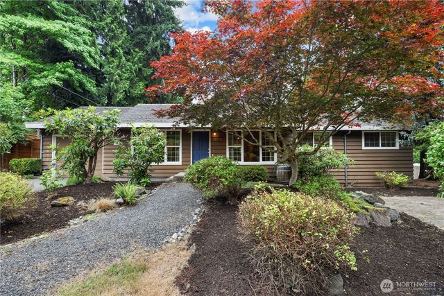 15415 64th Avenue NE, Kenmore, WA 98028
