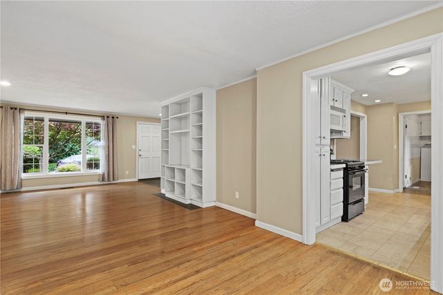 15415 64th Avenue NE, Kenmore, WA 98028