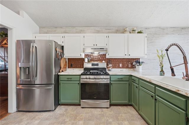 3397 Creekside Plantation Drive, Douglasville, GA 30135