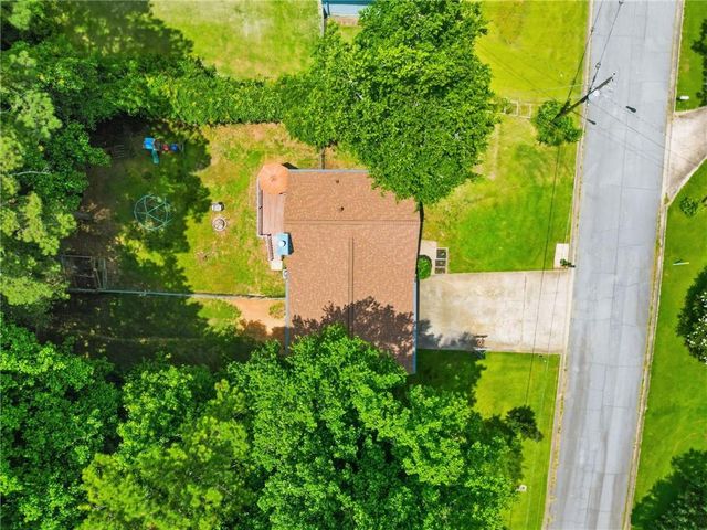3397 Creekside Plantation Drive, Douglasville, GA 30135