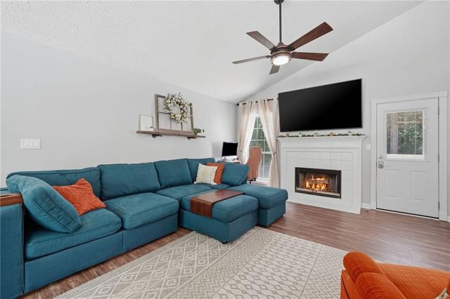 3397 Creekside Plantation Drive, Douglasville, GA 30135