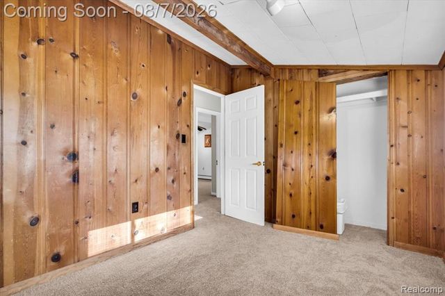 28457 Relda Drive, Trenton, MI 48183