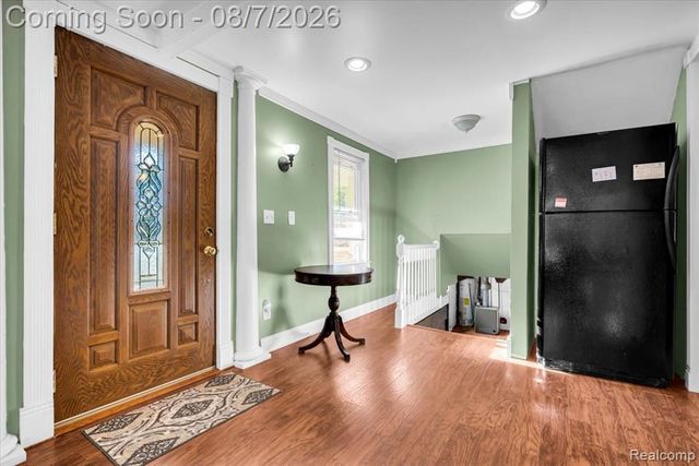 28457 Relda Drive, Trenton, MI 48183