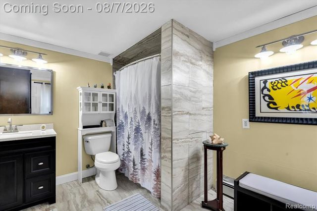 28457 Relda Drive, Trenton, MI 48183