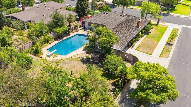 1353 N Palm Avenue, Ontario, CA 91762
