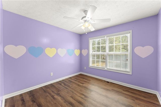 422 Greenwood Park Way, Dawsonville, GA 30534