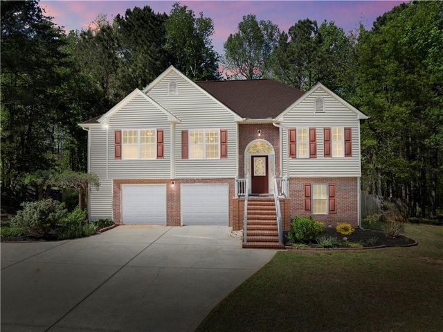 422 Greenwood Park Way, Dawsonville, GA 30534