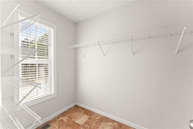 422 Greenwood Park Way, Dawsonville, GA 30534