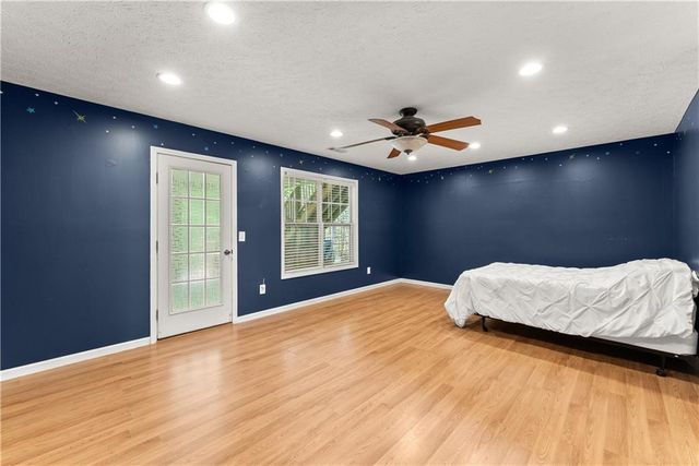 422 Greenwood Park Way, Dawsonville, GA 30534