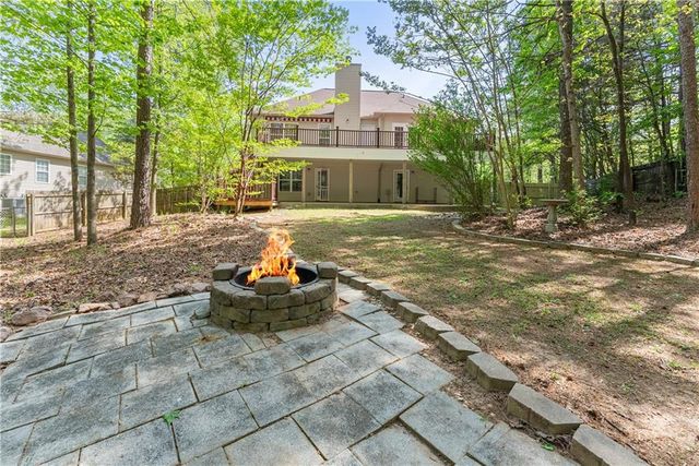 422 Greenwood Park Way, Dawsonville, GA 30534