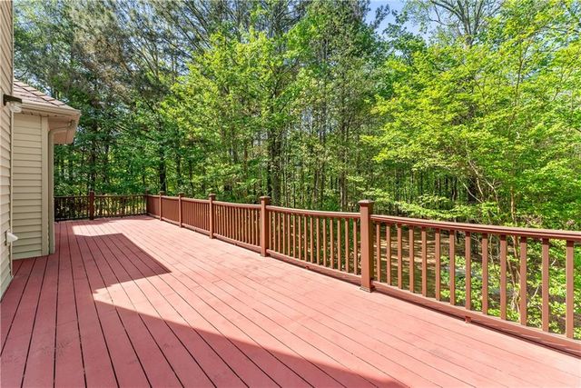 422 Greenwood Park Way, Dawsonville, GA 30534