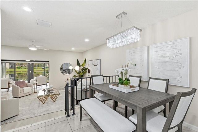 21386 Juego Circle 10c, Boca Raton, FL 33433