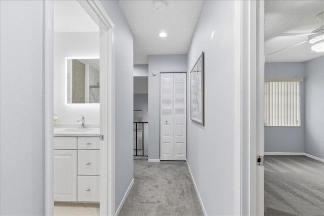 21386 Juego Circle 10c, Boca Raton, FL 33433