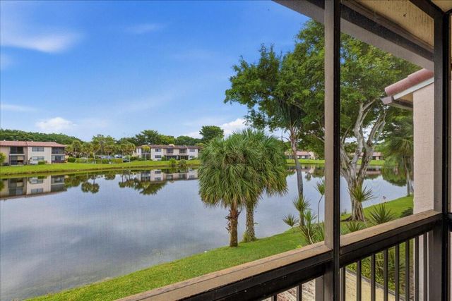 21386 Juego Circle 10c, Boca Raton, FL 33433