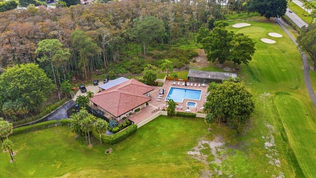 21386 Juego Circle 10c, Boca Raton, FL 33433