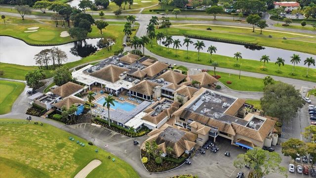 21386 Juego Circle 10c, Boca Raton, FL 33433