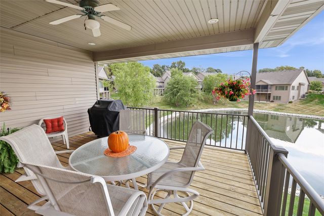 16691 Valleyview Lane, Clive, IA 50325