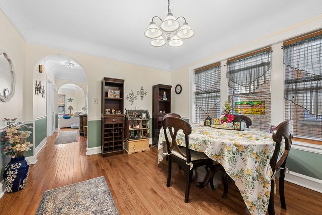 7918 Karlov Avenue, Skokie, IL 60076