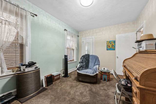 7918 Karlov Avenue, Skokie, IL 60076