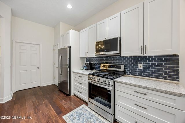 86107 REMSENBURG Drive, Fernandina Beach, FL 32034