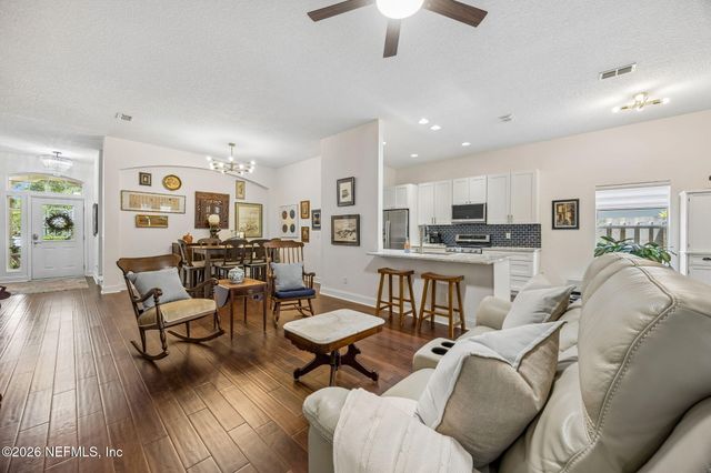 86107 REMSENBURG Drive, Fernandina Beach, FL 32034