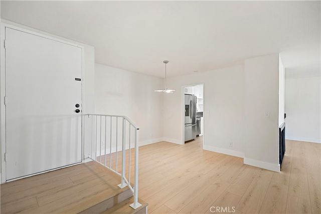 125 Allen 306, Pasadena, CA 91106