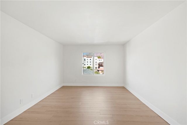 125 Allen 306, Pasadena, CA 91106