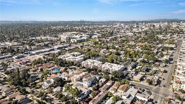 125 Allen 306, Pasadena, CA 91106