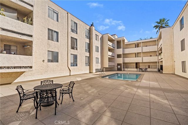 125 Allen 306, Pasadena, CA 91106