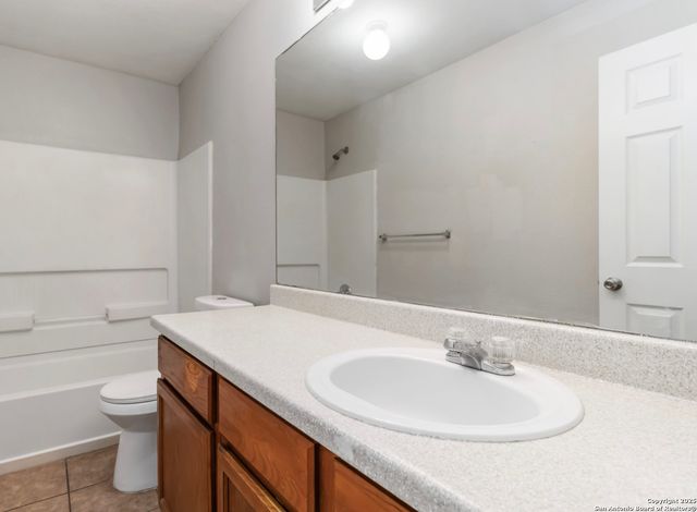 7301 Longing, San Antonio, TX 78244