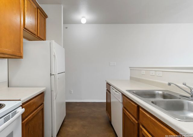 7301 Longing, San Antonio, TX 78244