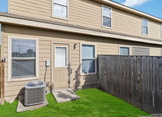 7301 Longing, San Antonio, TX 78244