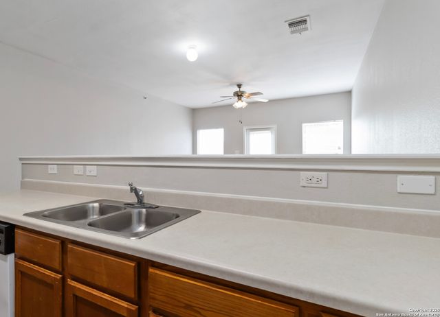 7301 Longing, San Antonio, TX 78244