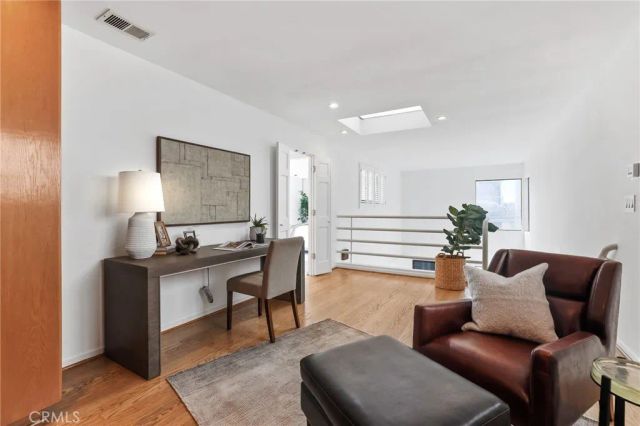 64 59th Place, Long Beach, CA 90803