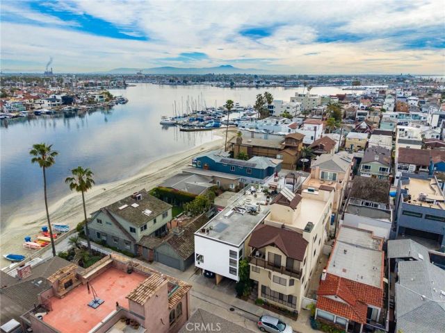 64 59th Place, Long Beach, CA 90803
