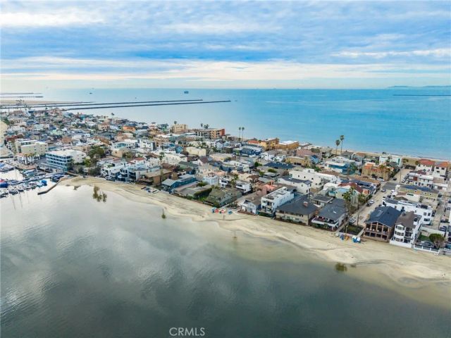 64 59th Place, Long Beach, CA 90803
