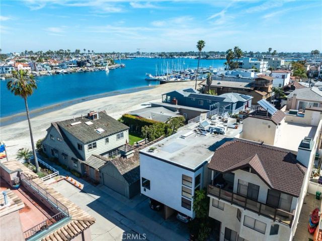 64 59th Place, Long Beach, CA 90803