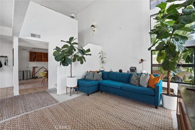 64 59th Place, Long Beach, CA 90803