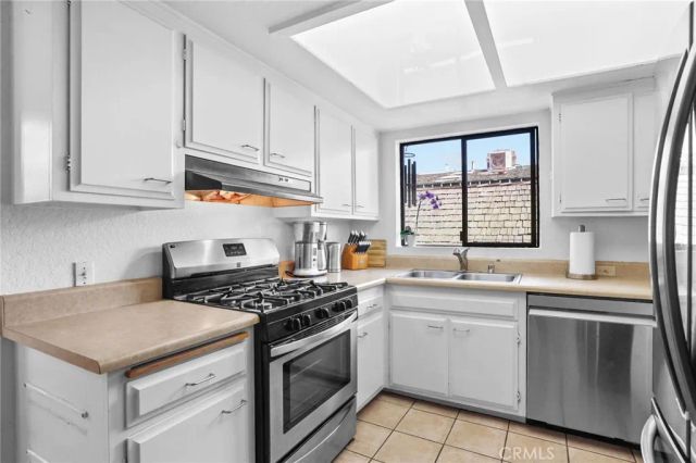 64 59th Place, Long Beach, CA 90803