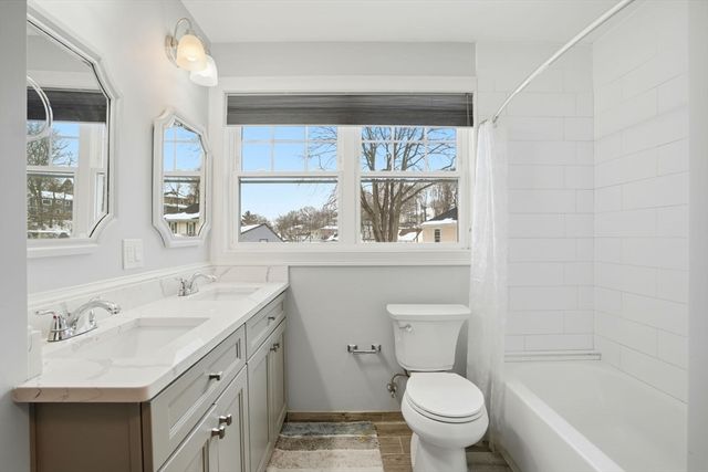 27 Pine Street 27, Dedham, MA 02026