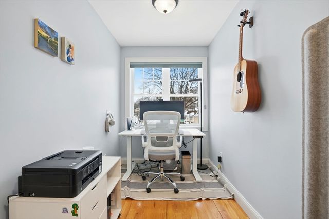 27 Pine Street 27, Dedham, MA 02026