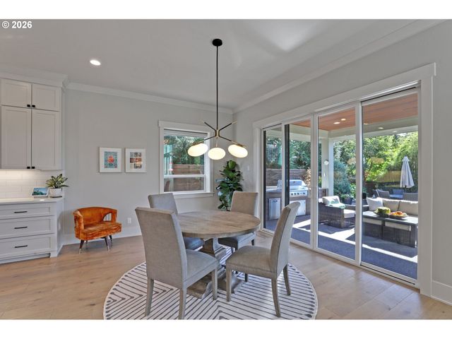 9680 Sw MORRISON St, Portland, OR 97225