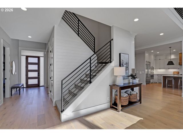 9680 Sw MORRISON St, Portland, OR 97225