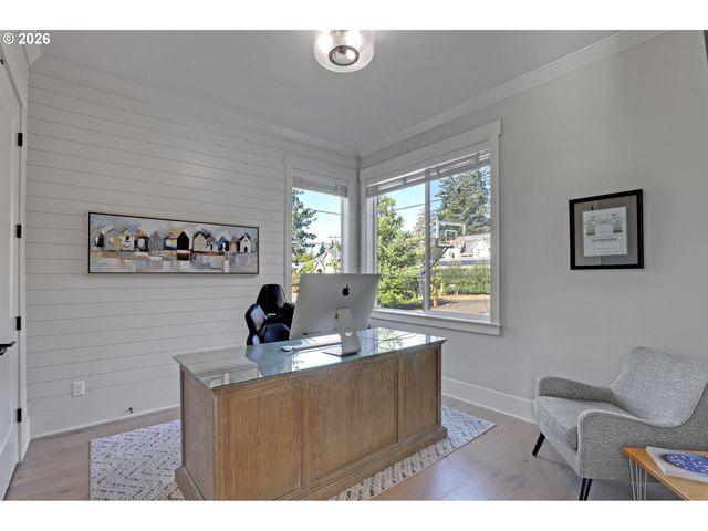 9680 Sw MORRISON St, Portland, OR 97225
