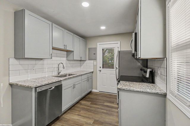 13148 Fisk Avenue, Warren, MI 48089