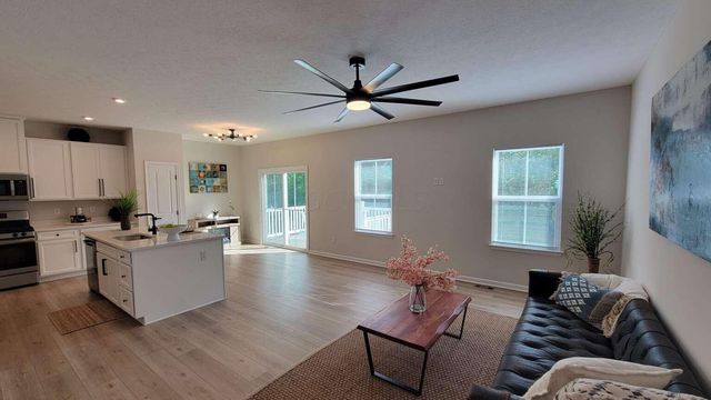 3789 Mason Lane, Grove City, OH 43123