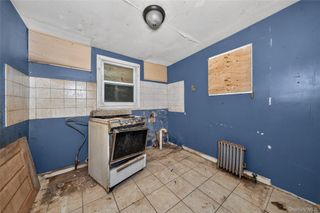 10 Best Street, Freeport, NY 11520