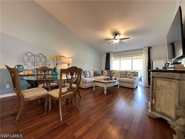 241 Robin Hood CIR 204, Naples, FL 34104